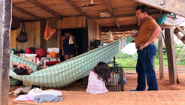 Soster visita moradores da Baixa Verde e conversa sobre produção e melhoria na zona rural